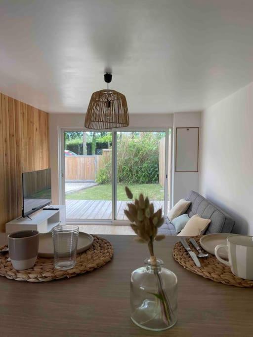 Maisonnette Avec Jardin A Ares别墅 外观 照片